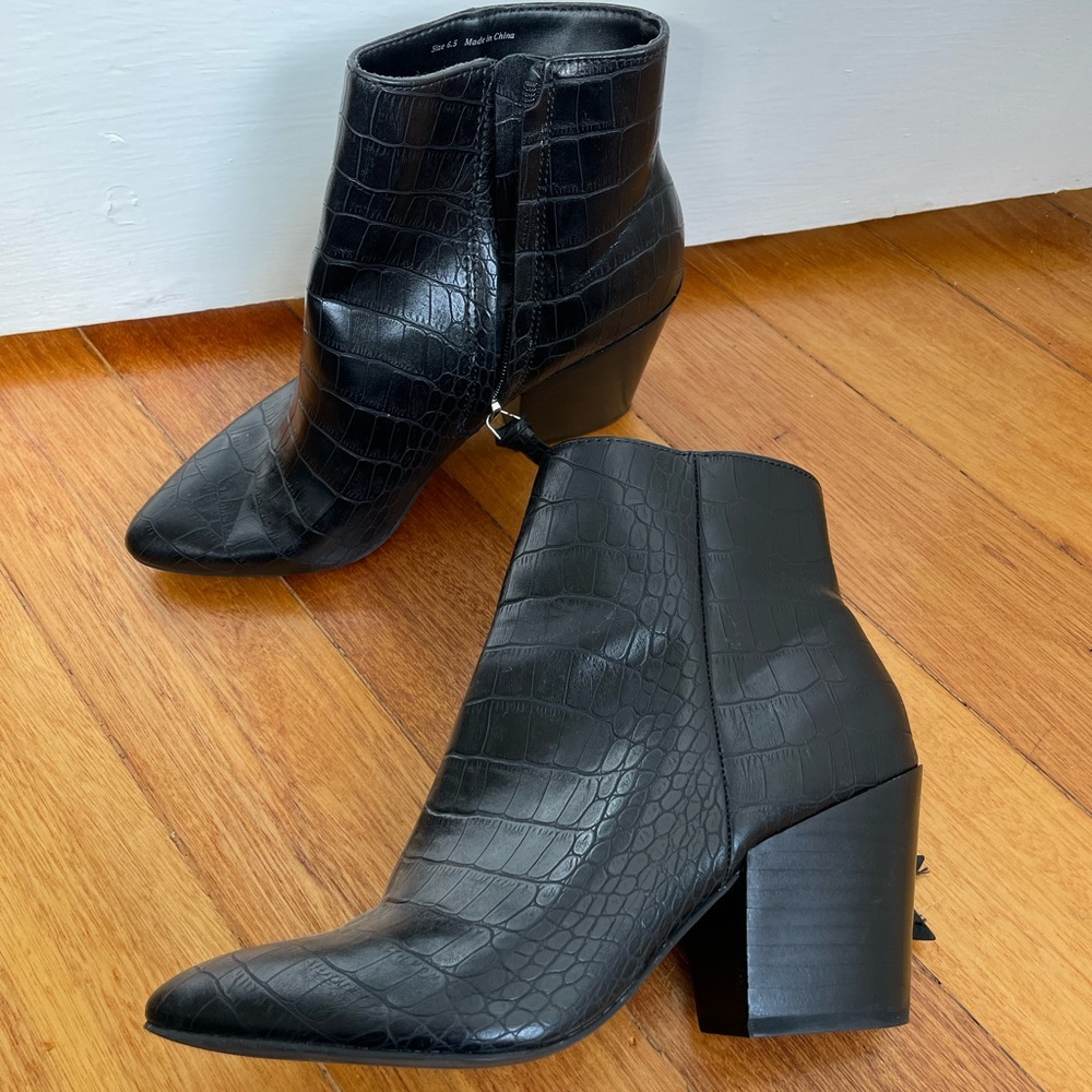 Dolce Vita Faux Snakeskin Heeled Bootie